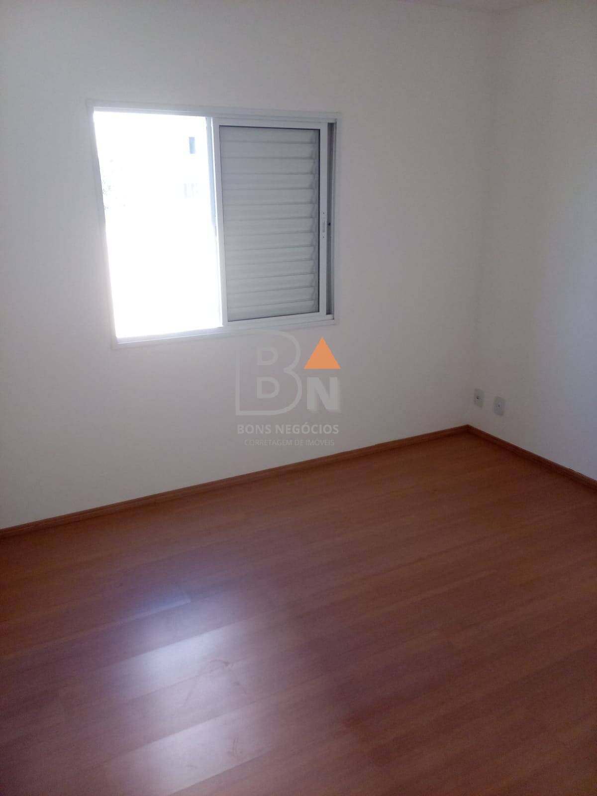 Apartamento à venda com 2 quartos, 56m² - Foto 11