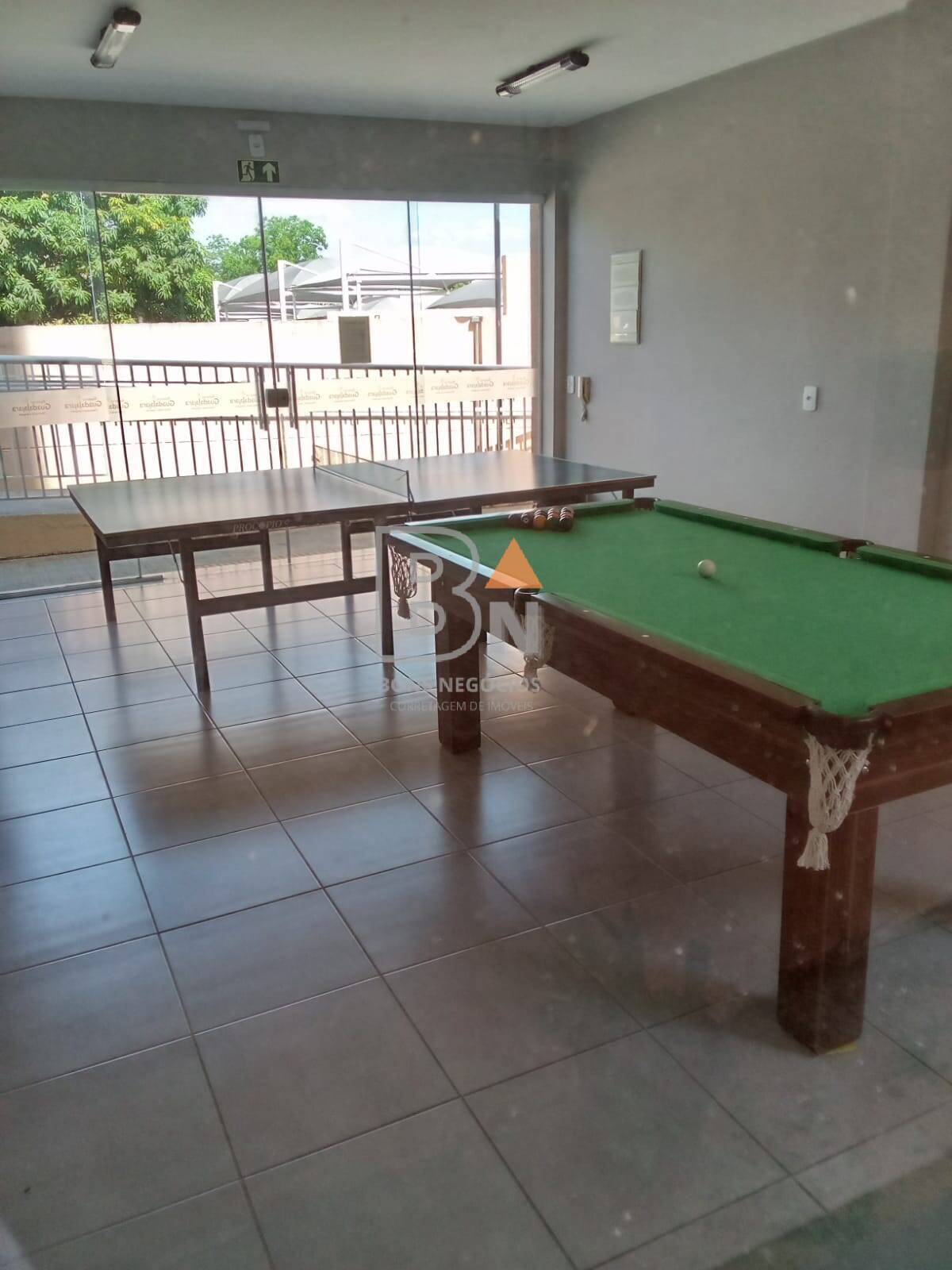 Apartamento à venda com 2 quartos, 56m² - Foto 18