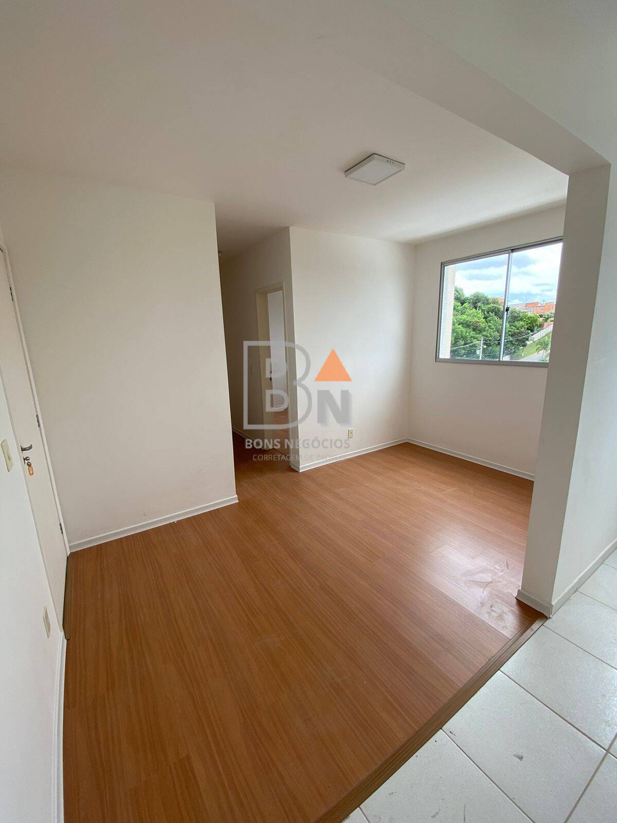 Apartamento à venda com 2 quartos, 44m² - Foto 3